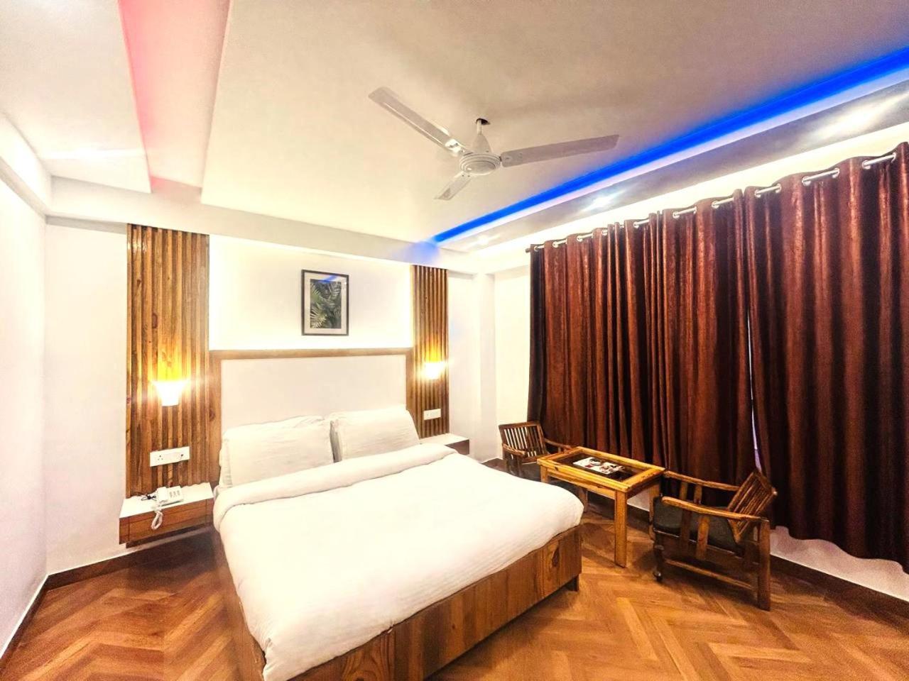 Queens Hill By Edge Mussoorie Exterior photo