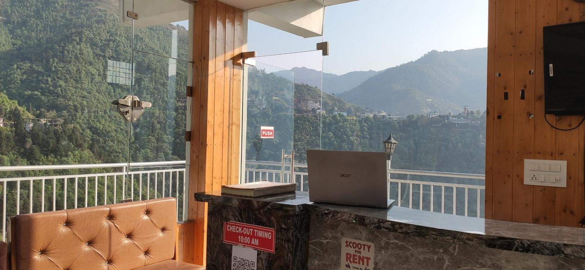 Queens Hill By Edge Mussoorie Exterior photo