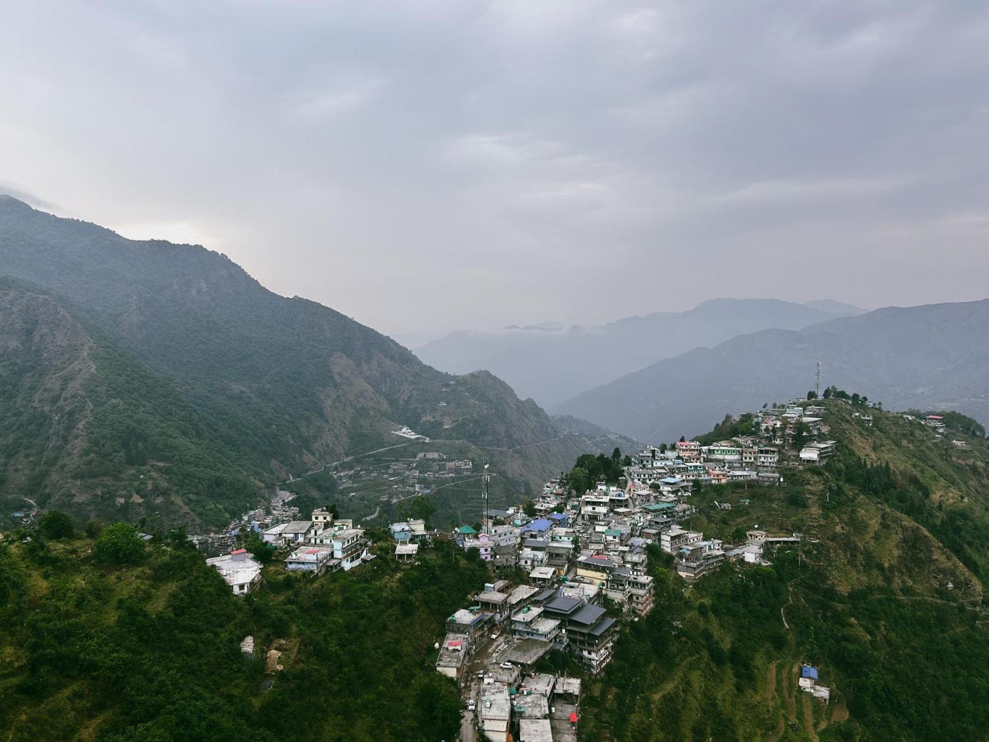 Queens Hill By Edge Mussoorie Exterior photo