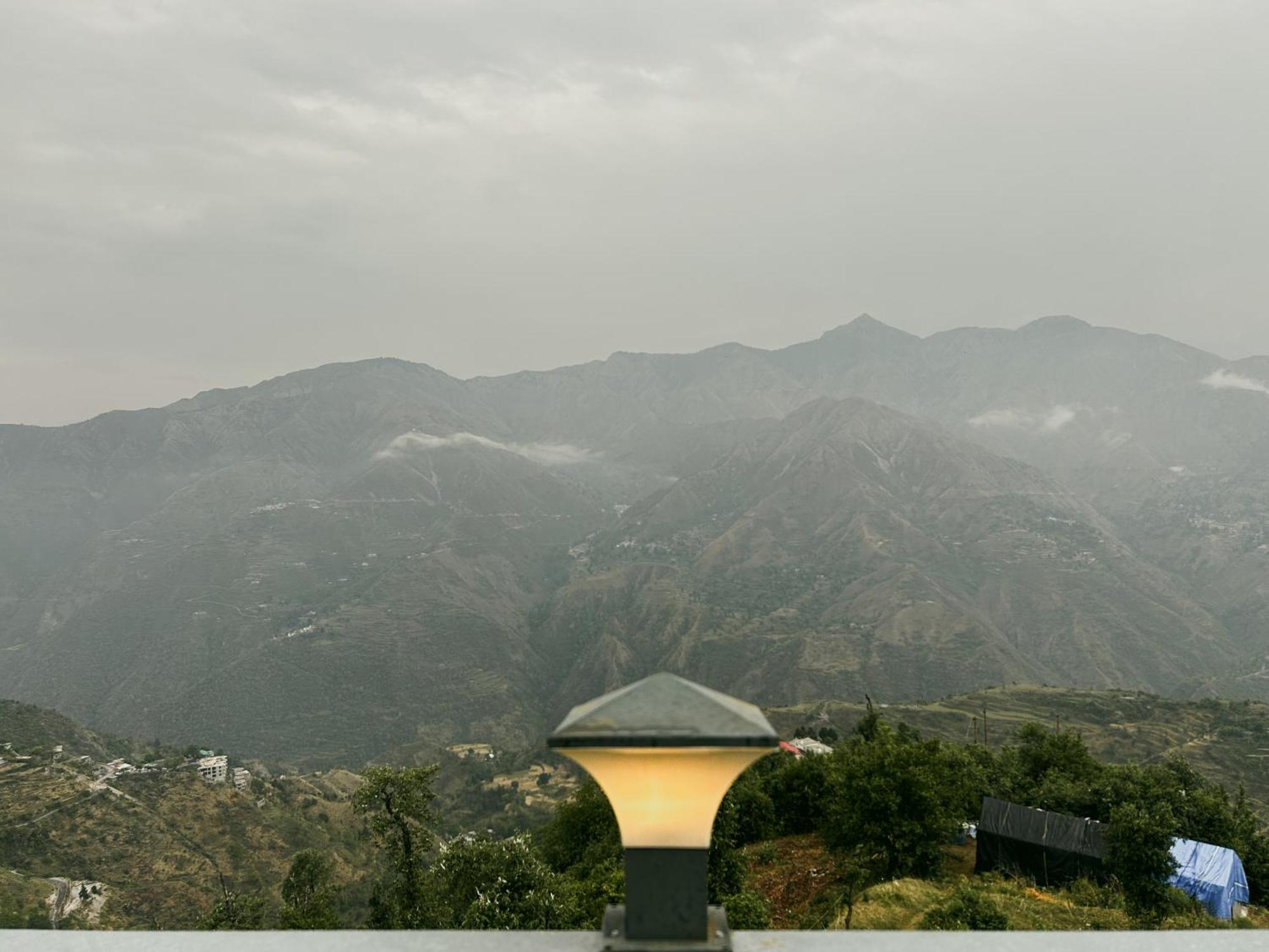 Queens Hill By Edge Mussoorie Exterior photo